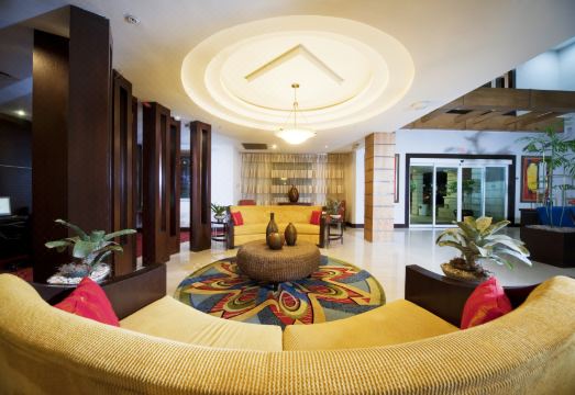 호델파 가든 코트 수영장