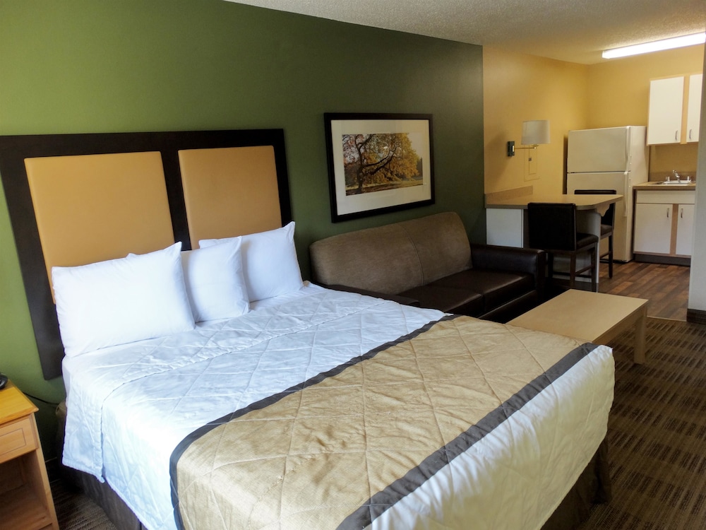 Extended Stay America Suites - Denver - Aurora South