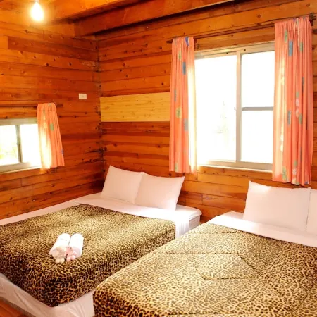Master Bear Resort Отели рядом с достопримечательностью «Чистые фермы»