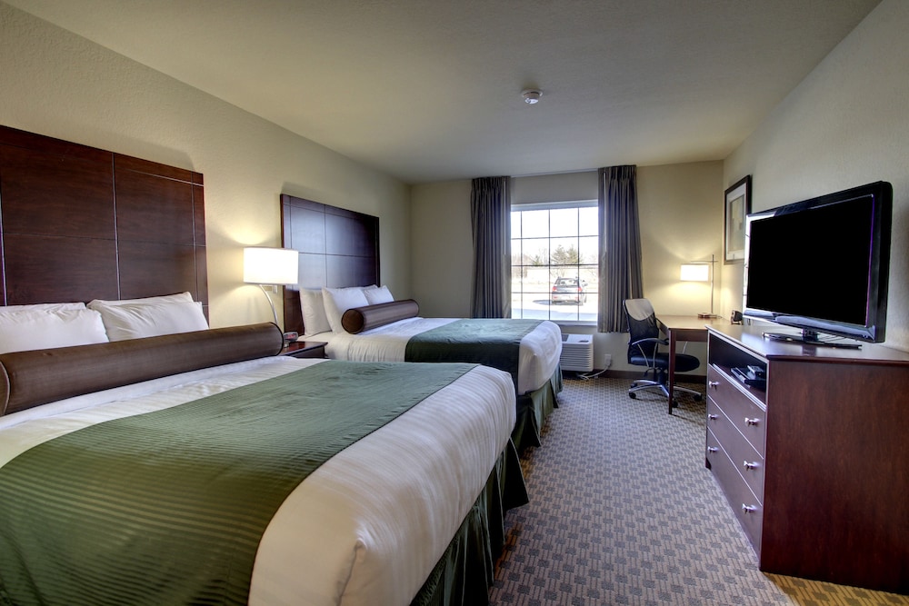 Cobblestone Hotel & Suites - Newton