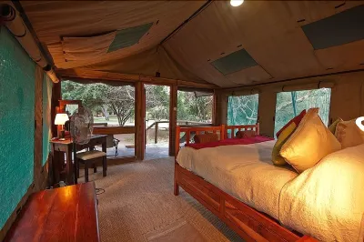 Elephant Valley Lodge Hotels near Thebe River Camping