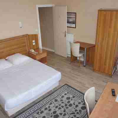 Le Relais De La Place Rooms
