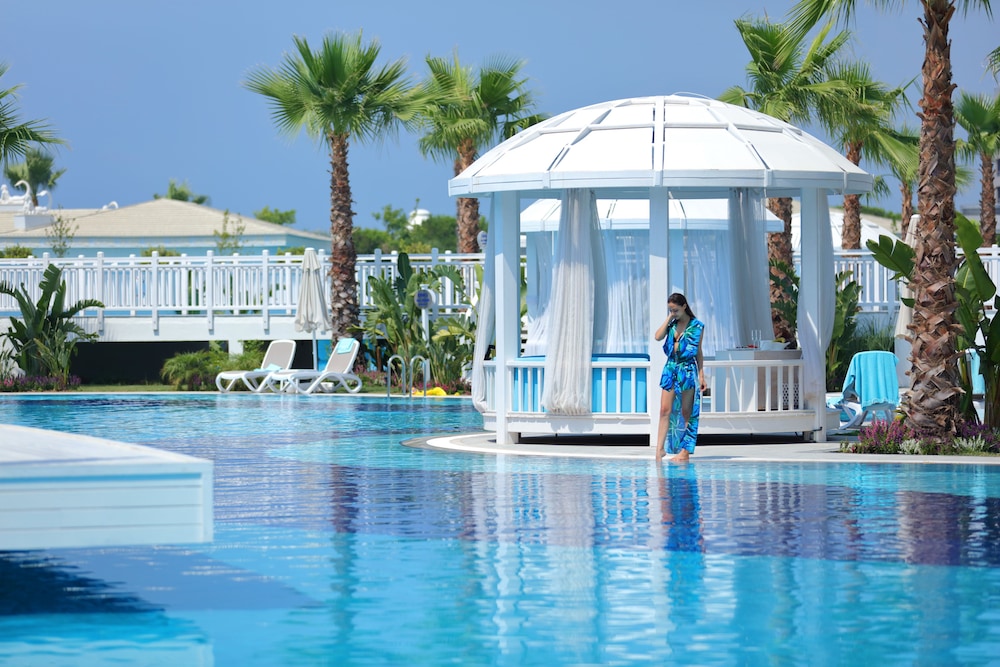 Sueno Hotels Deluxe Belek