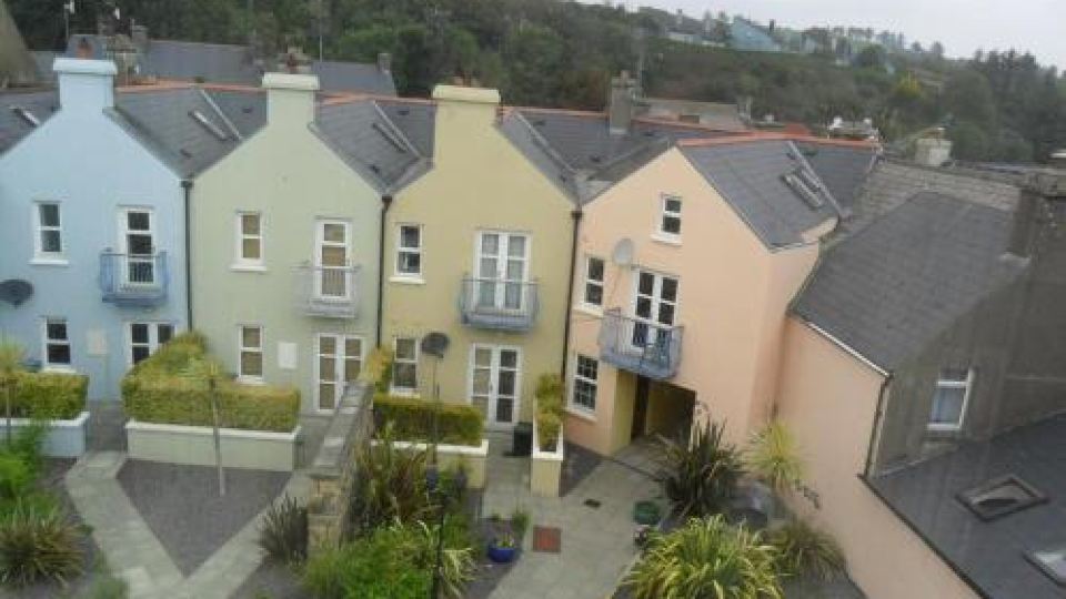 Modern Home in the Heart of Rosscarbery Village