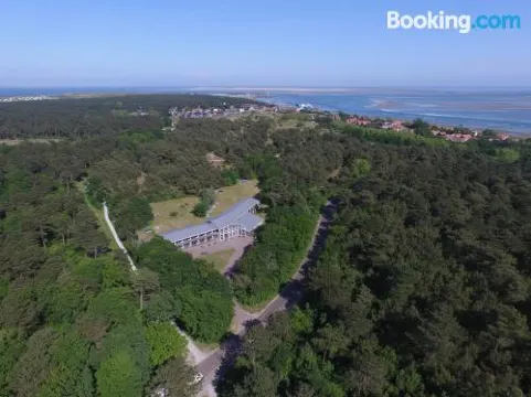 多尼亞斯德特酒店