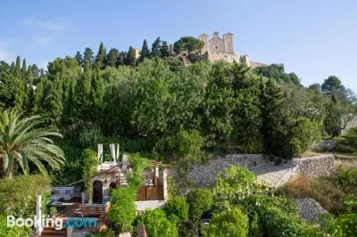 호텔 & 레스토랑 하르디 다르타 la Font de la Cala 주변 호텔