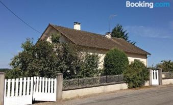 Stunning Home in Peyrat le Chteau with 3 Bedrooms and Wifi