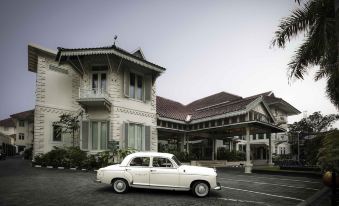 The Phoenix Hotel Yogyakarta - MGallery Collection