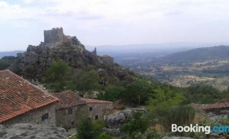 Restaurante & Casa Rural Boada - Housity