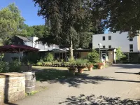 Schroeders Stadtwaldhotel Hotels in Langsur