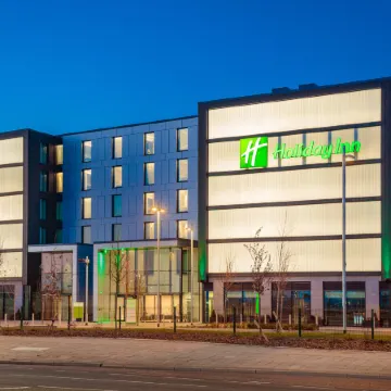Holiday Inn LONDON - HEATHROW BATH ROAD by IHG