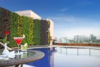 Golden Tulip Jaipur City Center - Pools