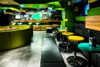 B&B Hotel Piotrków Trybunalski فنادق في Piotrkow Trybunalski