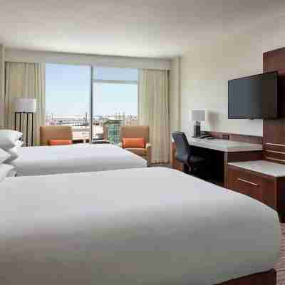 Calgary Airport Marriott In-Terminal Hotel Rooms