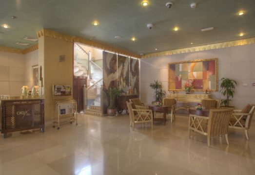 수영장 및 휴게공간