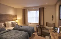 The Waterfront Hotel Spa & Golf