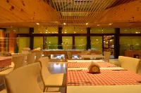 Te Stela Resort & Spa