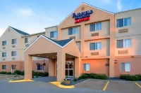 Fairfield Inn & Suites Stevens Point فنادق في Plover