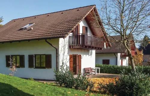 Seepark Kirchheim Ferienhaus bei Nina mit Sauna - Parkplatz