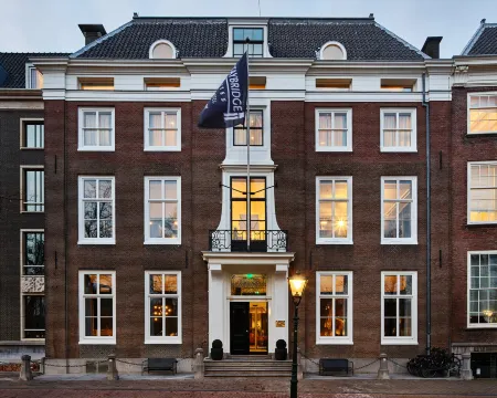Staybridge Suites the Hague - Parliament Отели рядом со станцией Центральная железнодорожная станция Гааг