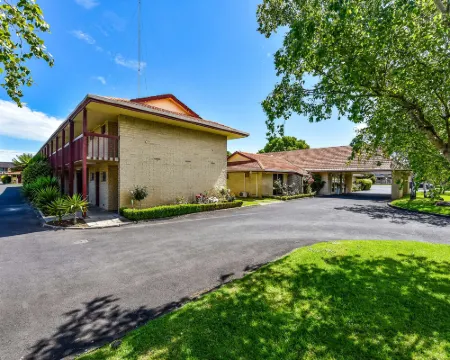 Mantra Mount Gambier Hotels in Mount Gambier
