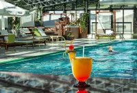 Radisson Montevideo Victoria Plaza Hotel - piscina