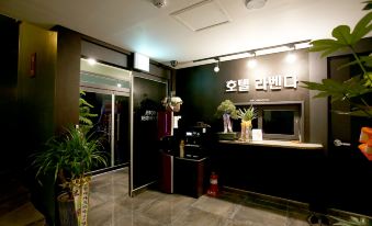 Chuncheon Hotel Lavender