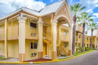 Rodeway Inn & Suites Houston Near Medical Center Hotels in Houston