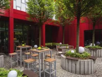 Mövenpick Hotel Frankfurt City Messe Hotels in Galles