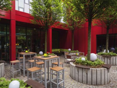 庭 モーベンピック ホテル フランクフルト シティーの写真