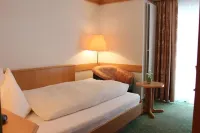 Eden Hotels in Saas-Grund