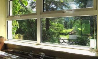 Mangerton Mountain Chalets - Housity