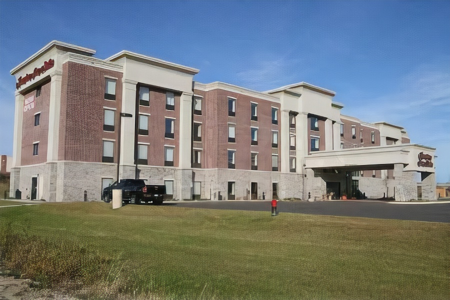 Hampton Inn & Suites Grafton