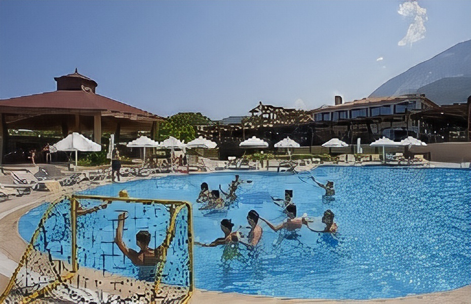 Crystal Flora Beach Resort – All Inclusive