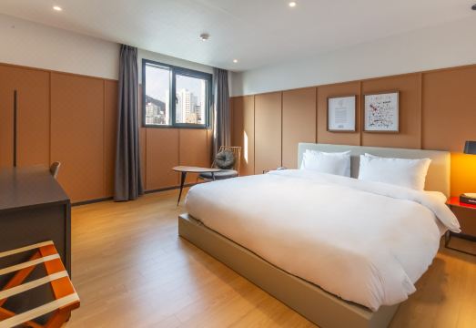 브라운도트 옥포점 로비