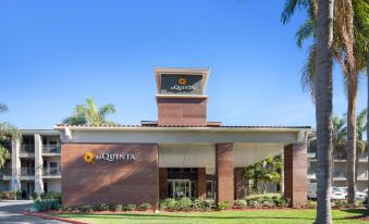 La Quinta by Wyndham Orange County Airport