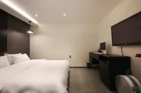 Hamyang Sky Hotel di Hamyang