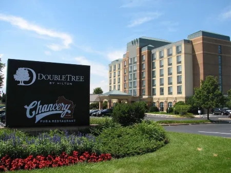 DoubleTree by Hilton Pleasant Prairie Kenosha