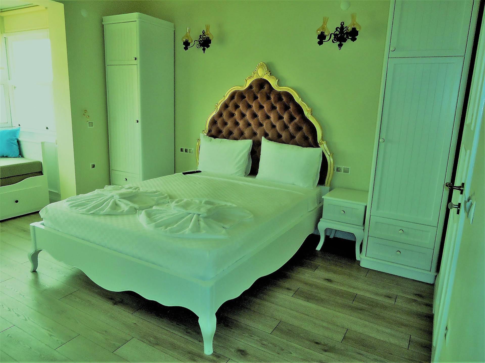 Alacati Grand Eldoris Otel (Grand Alacati Boutique Hotel)