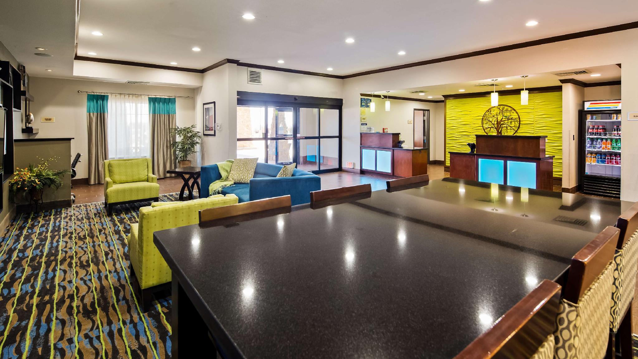 Best Western Plus Denver City Hotel and Suites