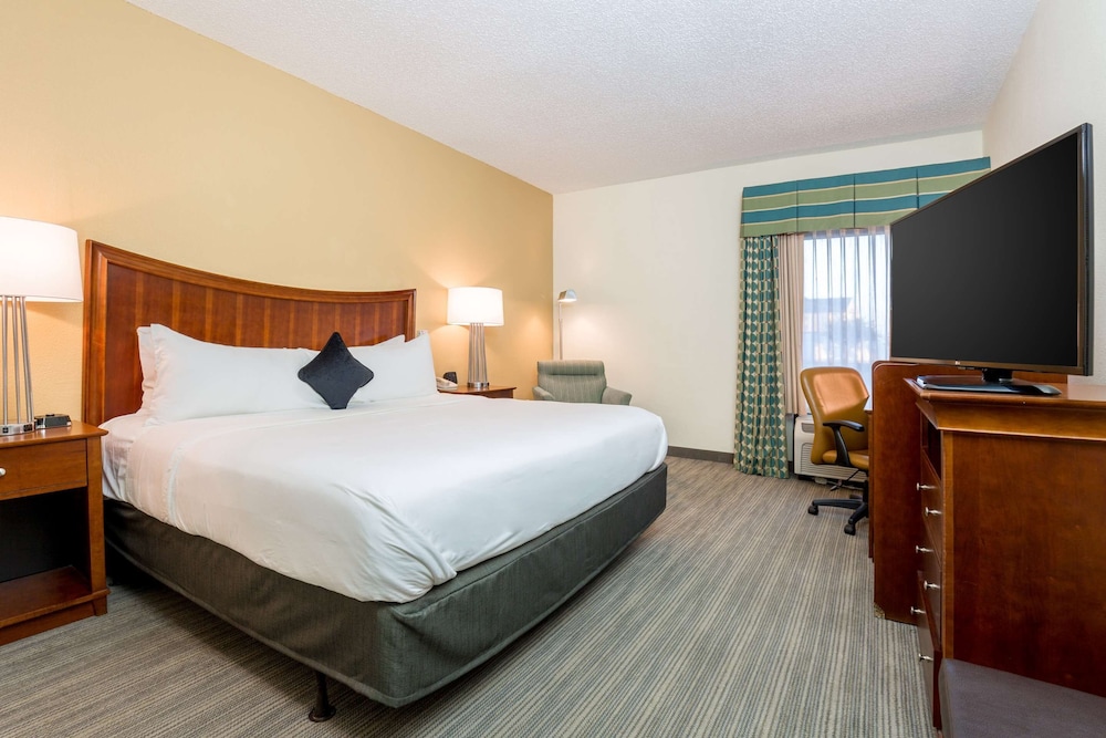 Red Lion Inn & Suites Hattiesburg