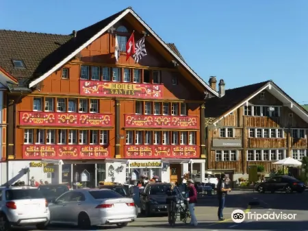Hotel Hecht Appenzell Отели в г. Гонтен