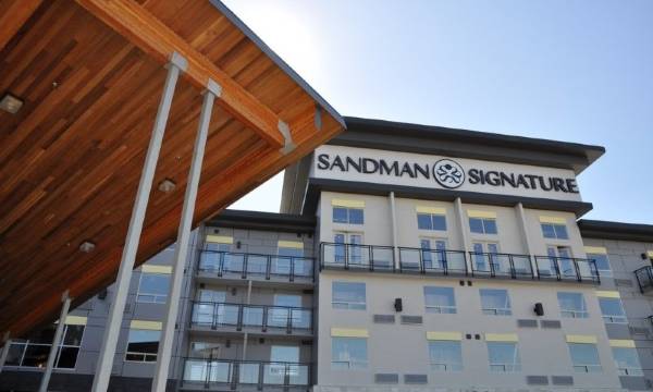 Sandman Signature Langley Hotel