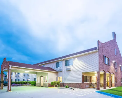 Dutch Inn and Suites Hotels in Sioux County