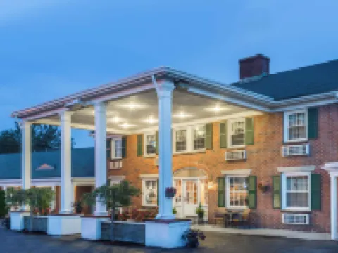 Colonial Inn Seekonk Hotels in Bristol County