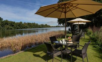 Cbh Frensham Pond Hotel