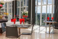 Diplomat Hotel and Spa Hotels in Upper Tumble