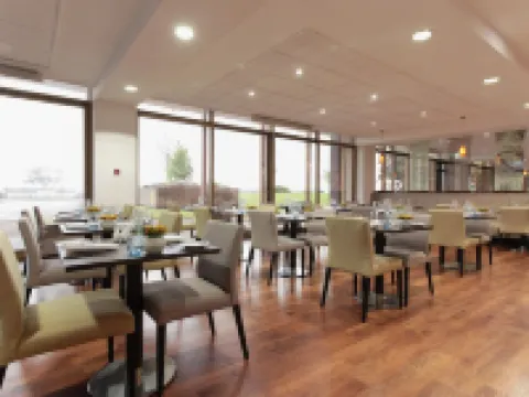 Renaissance London Heathrow Hotel Hotels in Hounslow