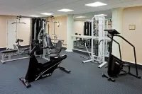 DoubleTree by Hilton Fairfield Hotel & Suites - Gym