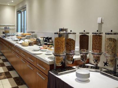 レストラン クオリティ ホテル バットマンズ ヒル オン コリンズ メルボルンの写真